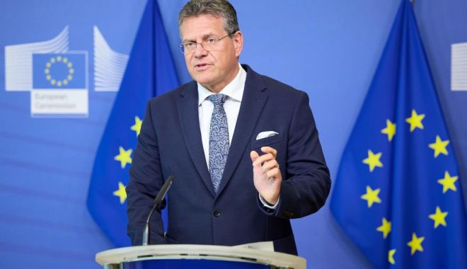 Comisia Europeană anunță semnarea primelor contracte de achiziții comune de gaze