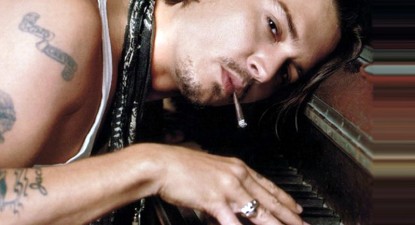 Johnny Depp se mută într-un sat din Marea Britanie - 0084a3235a62aa71f19a4a66b36dc7c1.jpg