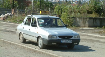 Școlile auto nu mai au voie să-și instruiască elevii pe bulevardele Constanței - 009d58d33b1d8b377e7ddf00aeb43138.jpg