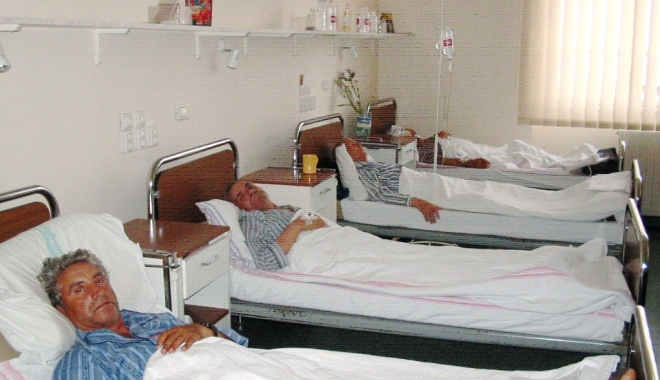 Mare atenție la frig! Hipotermia poate duce la deces - 01bolnaviw1024h768q100-1484059043.jpg