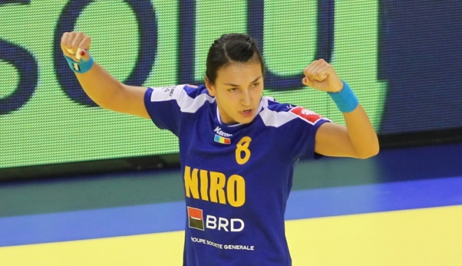 Cristina Neagu  și-a donat tricoul la o licitație caritabilă - 01neaguaromaniaucrainats010-1483515682.jpg