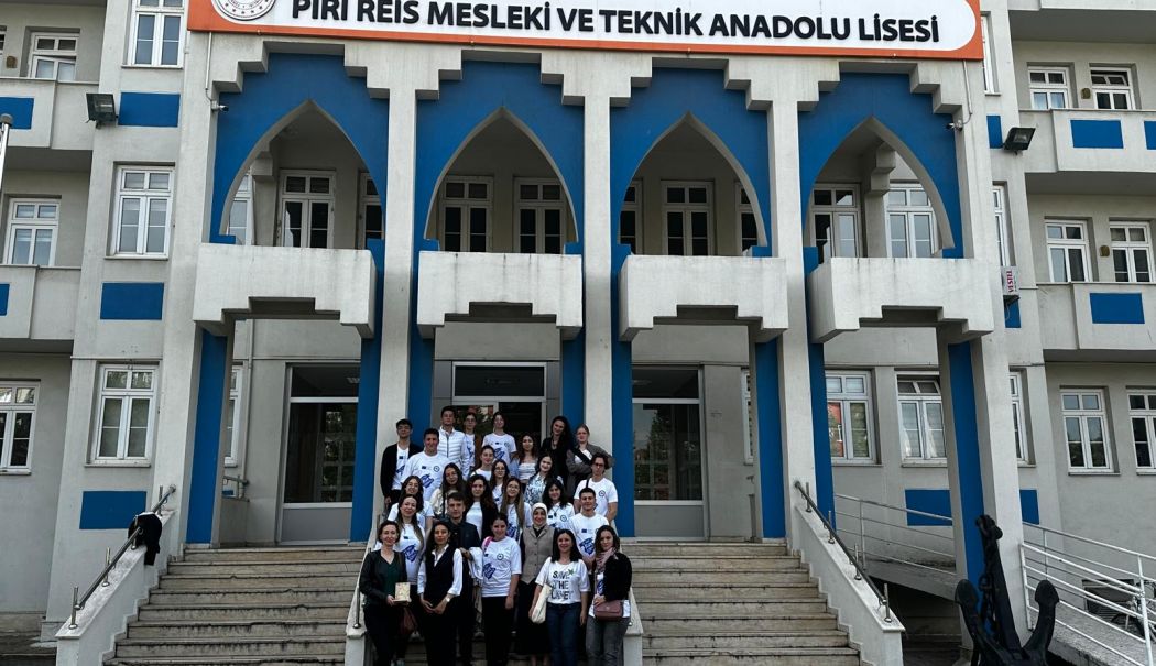 Liceenii de la ”Ovidius” au făcut echipă cu colegi turci, într-un proiect Erasmus - 02-1716891454.jpeg