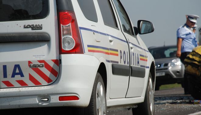 CULMEA TUPEULUI. O tânără fără permis a reclamat la poliție că a fost tamponată de altă mașină - 02tamponare-1571728069.jpg