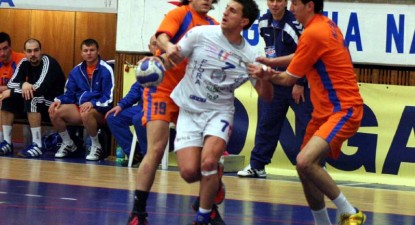 Odinioară era derby, acum e David vs. Goliat - 03d95b3e995a531f3fbfeaa827cb7efd.jpg