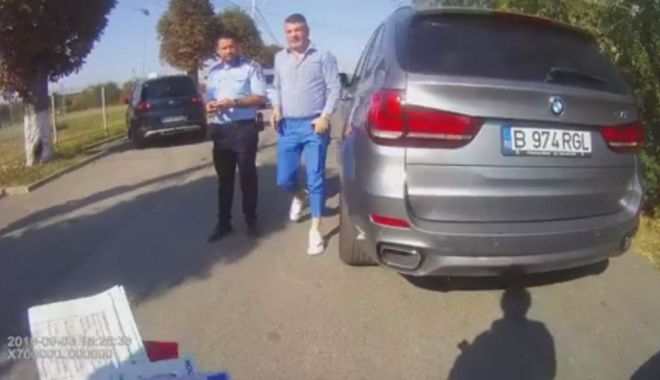 VIDEO. Consilierul unui deputat amenință și înjură polițiștii care l-au oprit: 