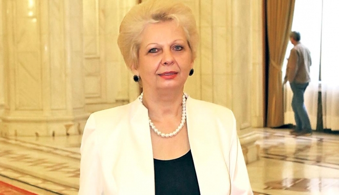 Ministrul Apelor și Pădurilor, Doina Pană, a demisionat din funcție - 04doinapana-1514988999.jpg