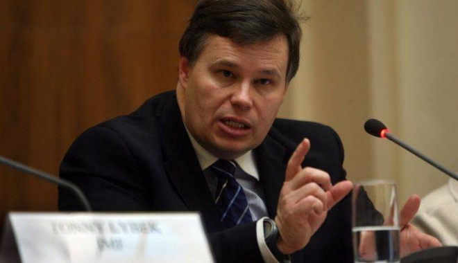 Jeffrey Franks: Se pot găsi soluții pentru creșterea salariilor în lunile următoare - 04fmirzvde2b00efc0-1312184160.jpg