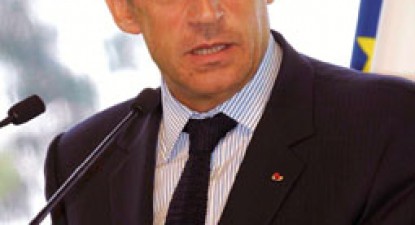 Polițiștii greci au dezamorsat un colet exploziv destinat lui Sarkozy - 055f96e5a38d4a5d1108709a77c80a55.jpg