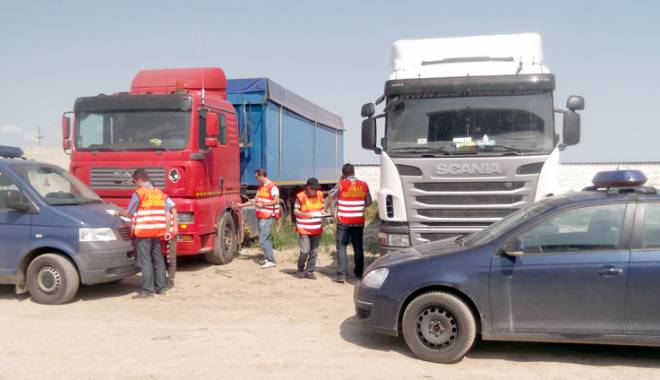 Ce obligații au conducătorii auto când îi controlează Antifrauda Fiscală - 0716dgafcereale1-1420989298.jpg