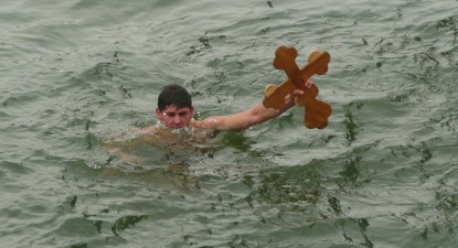 Boboteaza, sărbătorită și la Murfatlar - 07aa71f1165daadfe33fcfac8fb8915d.jpg