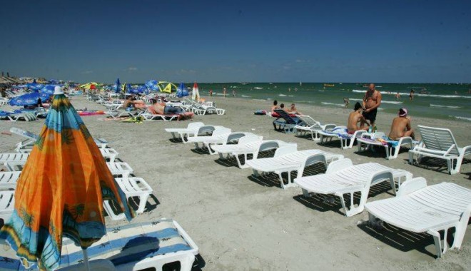 ABADL a pregătit și amenajat plajele de pe întreg litoralul - 08plajaevz78e76dc0e4-1366986468.jpg