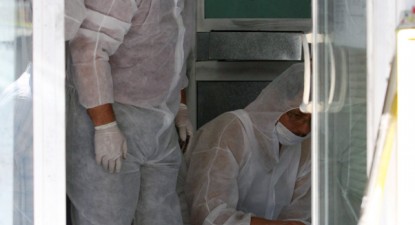 Jaf la o casă de amanet - 0b30b386ebba955fe3fdce3098e2c63e.jpg