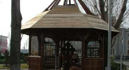 Troița marinarilor, în portul Constanța - 0be8c0c10a9b8e3aee6485cb4d3b1509.jpg