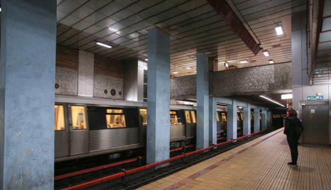 Tânără ÎNJUNGHIATĂ în metrou de un bărbat, pentru că a refuzat să îi spună cât e ceasul - 0ff400000aff0242c06508d9a3a52bd3-1644687066.jpg