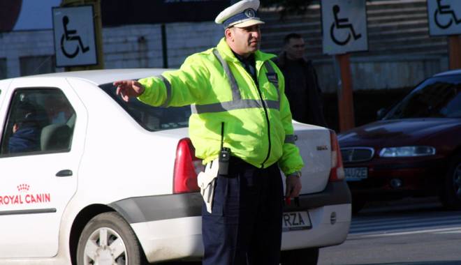 Prins la volan deși nu avea permis - 0fff3d32af80b4fa5a585d6fb54828c5-1420533364.jpg