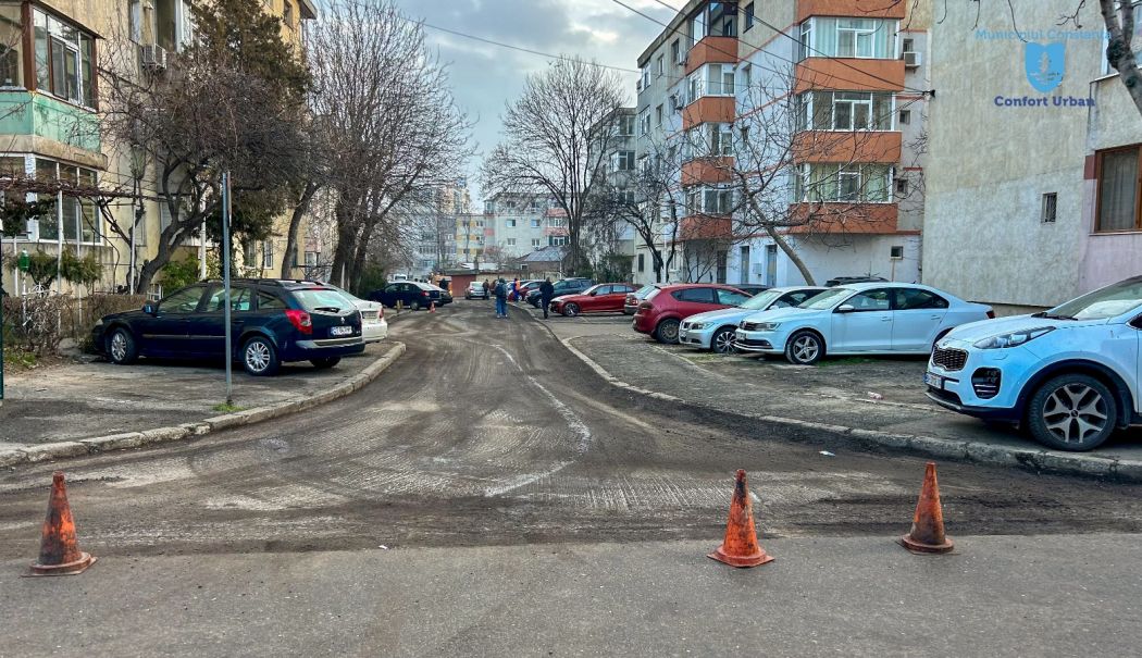 Se asfaltează carosabilul pe strada Ghiocel din cartierul Anadalchioi - 1-1-002-1737549618.jpeg