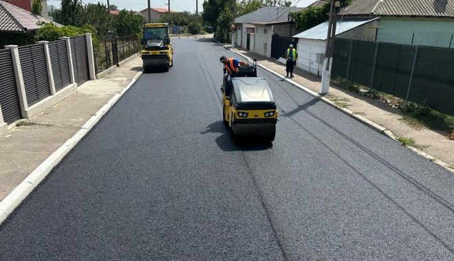 S-au încheiat lucrările de asfaltare din cartierul Palazu Mare - 1-1-1690871529.jpeg