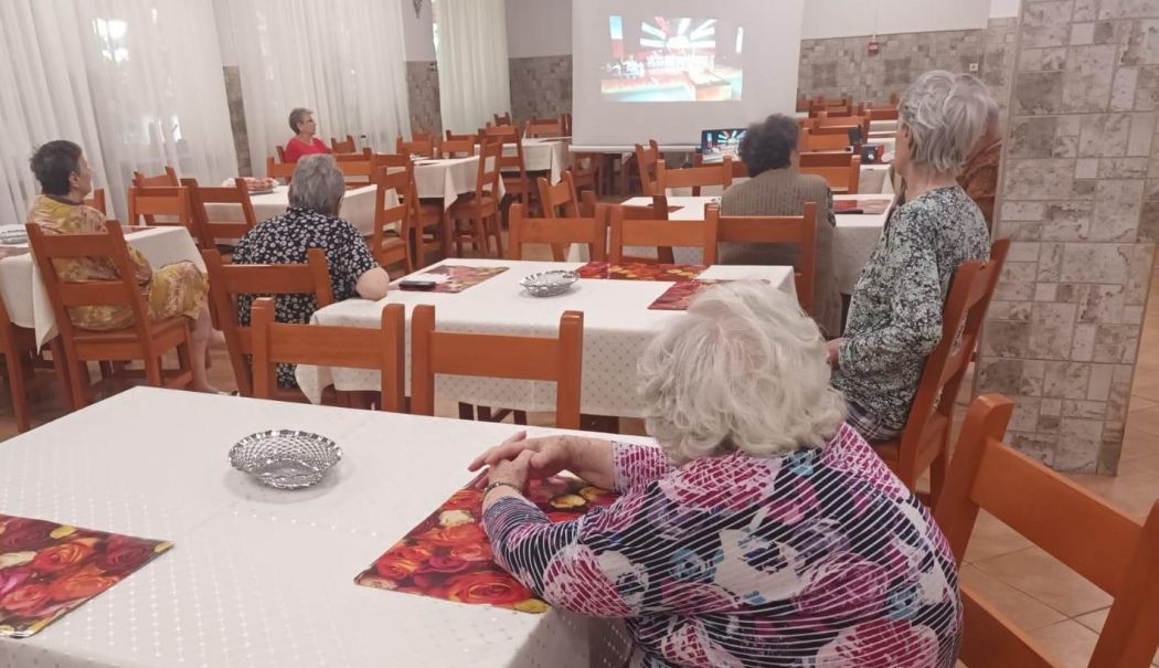 Seniorii din Constanța își întăresc sănătatea mintală prin activități sociale și intelectuale