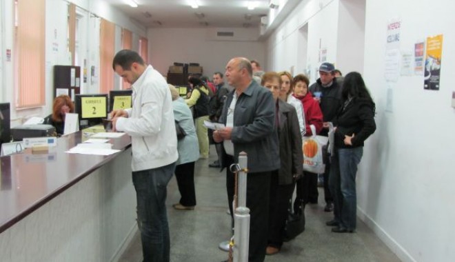 Mâine este ultima zi pentru plata impozitelor pe semestrul al doilea - 1-1317290538.jpg