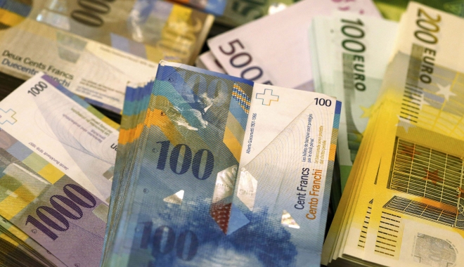 FRANCUL ELVEȚIAN, ÎNGHEȚAT LA CURSUL DE 2,1 LEI. DECIZIA INSTANȚEI ESTE DEFINITIVĂ. Datornicii la bănci în franci elvețieni au obținut o victorie URIAȘĂ - 1-1467364298.jpg