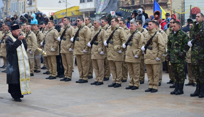 MILITARII NU VOR PRIMI NICI ÎN LUNA MAI MĂRIRILE SALARIALE PROMISE. 