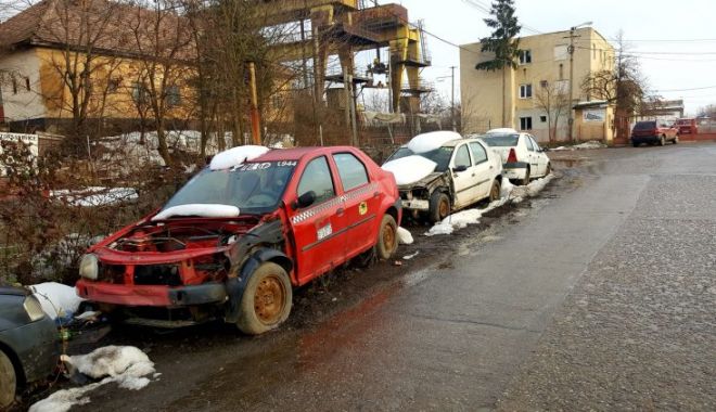USR a pus gând rău mașinilor abandonate - 1-1577297604.jpg
