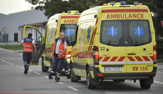 Opt cetățeni români, implicați într-un accident în străinătate. Doi au murit - 1-1592411602.jpg