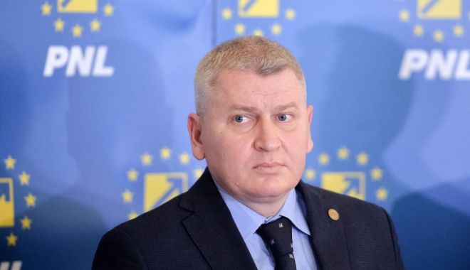 Florin Roman: Cele mai mari achiziții pe perioada pandemiei le-a făcut PSD - 1-1594049218.jpg