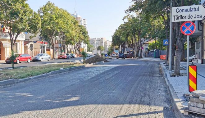 Atenție șoferi! Circulație restricționată parțial pe bulevardul Mamaia - 1-1598444069.jpg