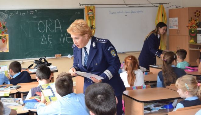 MAI anunță o poliție specială pentru școli. Cu ce se va ocupa structura - 1-1598978486.jpg