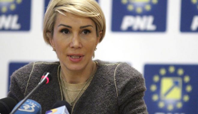 Raluca Turcan: Școala începe în mod obligatoriu de la data de 14 septembrie - 1-1599495025.jpg