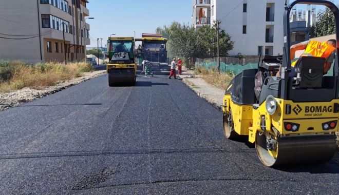 Asfaltarea cartierului Compozitorilor se apropie de final - 1-1599571316.jpg