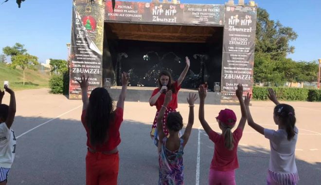 „Hip Hip Zbumzzi - Caravana Zbumzzi” a ajuns la final - 1-1599828146.jpg