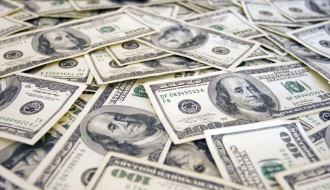Dolarul s-a apreciat cu 0,13% în bătălia cu leul - 1-1601639424.jpg