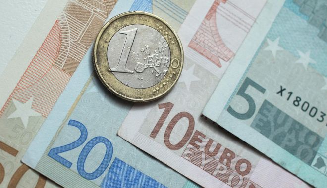 Iată ce s-a întâmplat cu rezervele valutare are România - 1-1601997968.jpg
