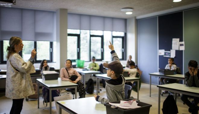 Suplimentare cu 750 de posturi în şcoli, pentru buna desfășurare a activității în învățământul preuniversitar - 1-1602244488.jpg