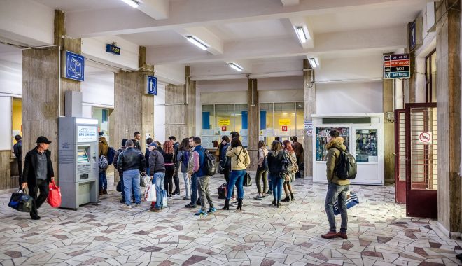 Gata cu cozile de la ghișeele din gări pentru elevi şi studenţi. Noua procedură de cumpărare a biletelor - 1-1602828846.jpg