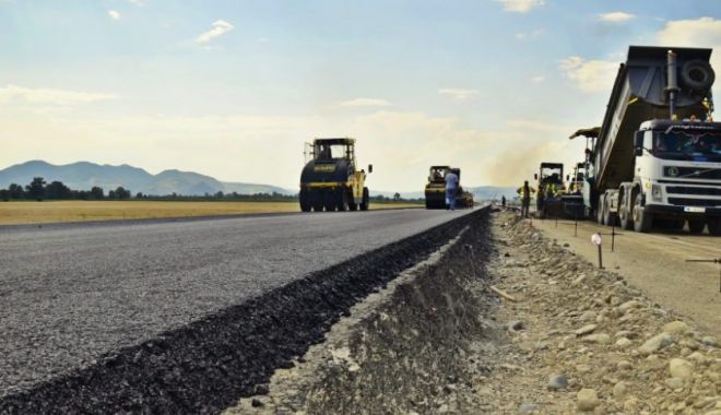 Klaus Iohannis, despre autostrada Constanţa-Gdansk: Proiect de o importanța deosebită - 1-1603124002.jpg