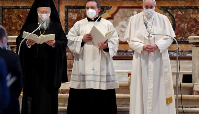 Moment istoric. Liderii religioși ai lumii se roagă împreună pentru pace - 1-1603209828.jpg