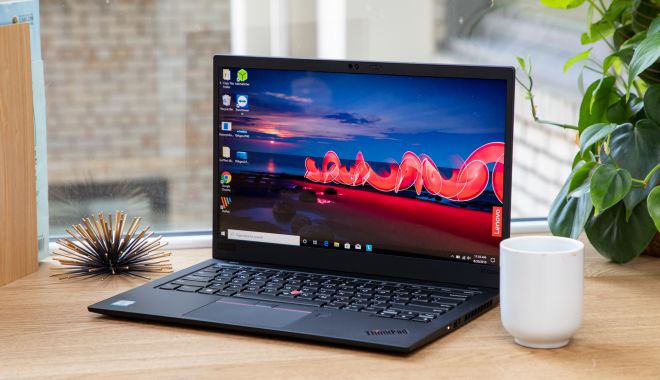 Importurile de laptopuri au crescut cu 38% în primele şapte luni - 1-1604329330.jpg
