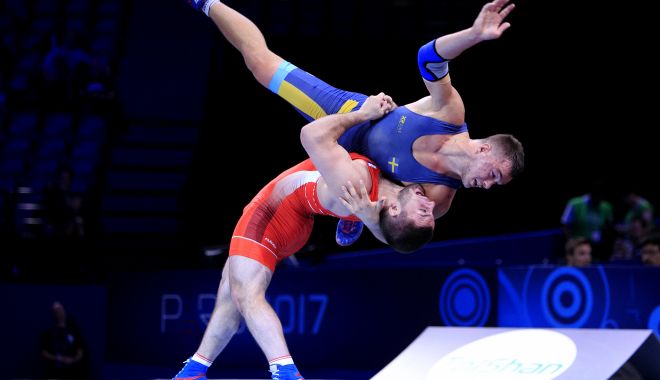 Lupte. Campionatele Mondiale de la Belgrad au fost înlocuite de Cupa Mondială individuală - 1-1605117246.jpg