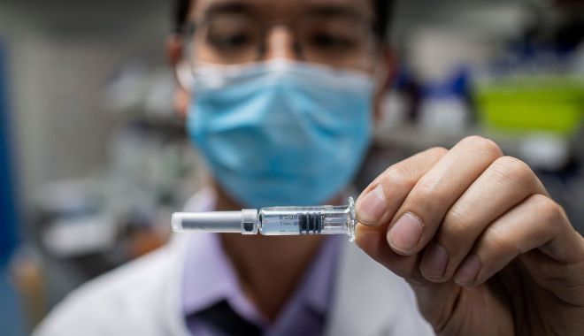 Când va începe vaccinarea românilor împotriva coronavirusului - 1-1606921808.jpg