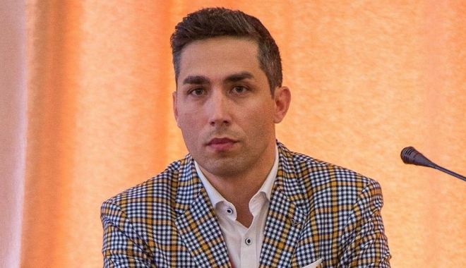 Valeriu Gheorghiţă: Vaccinarea este voluntară şi nu este obligatorie - 1-1607101092.jpg