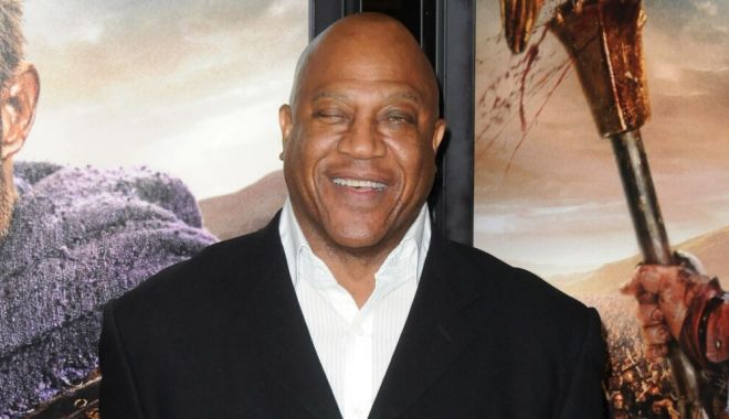 Actorul Thomas Lister Jr. a fost găsit mort în locuința sa. A avut simptome COVID - 1-1607704252.jpg