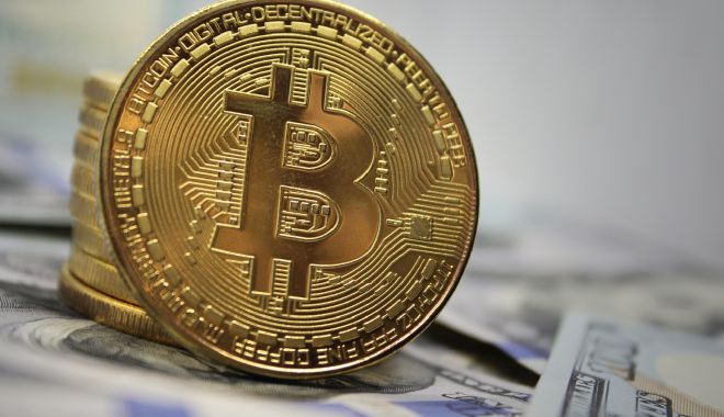 Bitcoin a depăşit pentru prima dată plafonul de 20.000 de dolari - 1-1608136582.jpg