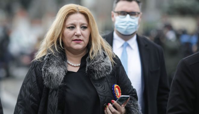 Nicolae Ciucă cere verificarea adeverinţei invocate de Diana Șoșoacă pentru a nu purta mască - 1-1608556033.jpg