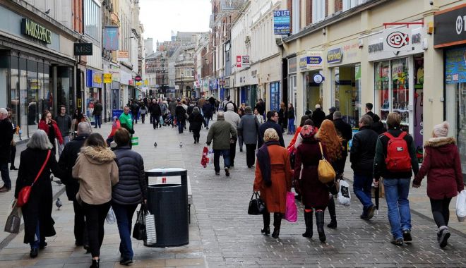 86% dintre români consideră că femeile şi bărbaţii au drepturi egale - 1-1609868169.jpg