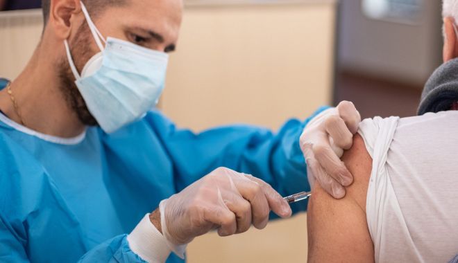 Valeriu Gheorghiţă: Sub 10.000 de persoane, vaccinate din sistemul de învăţământ - 1-1611674062.jpg
