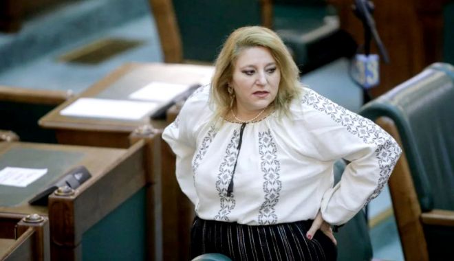 Diana Șoșoacă, exclusă din AUR. L-a acuzat pe Sorin Lavric de misoginism - 1-1612977980.jpg