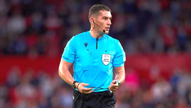 Fotbal / Arbitrul român Istvan Kovacs, delegat la partida AS Roma - Zorya Luhansk, din Conference League - 1-1637657965.jpg